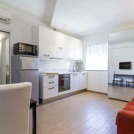 Primopiano - Melzo A Apartment Milan Bagian luar foto