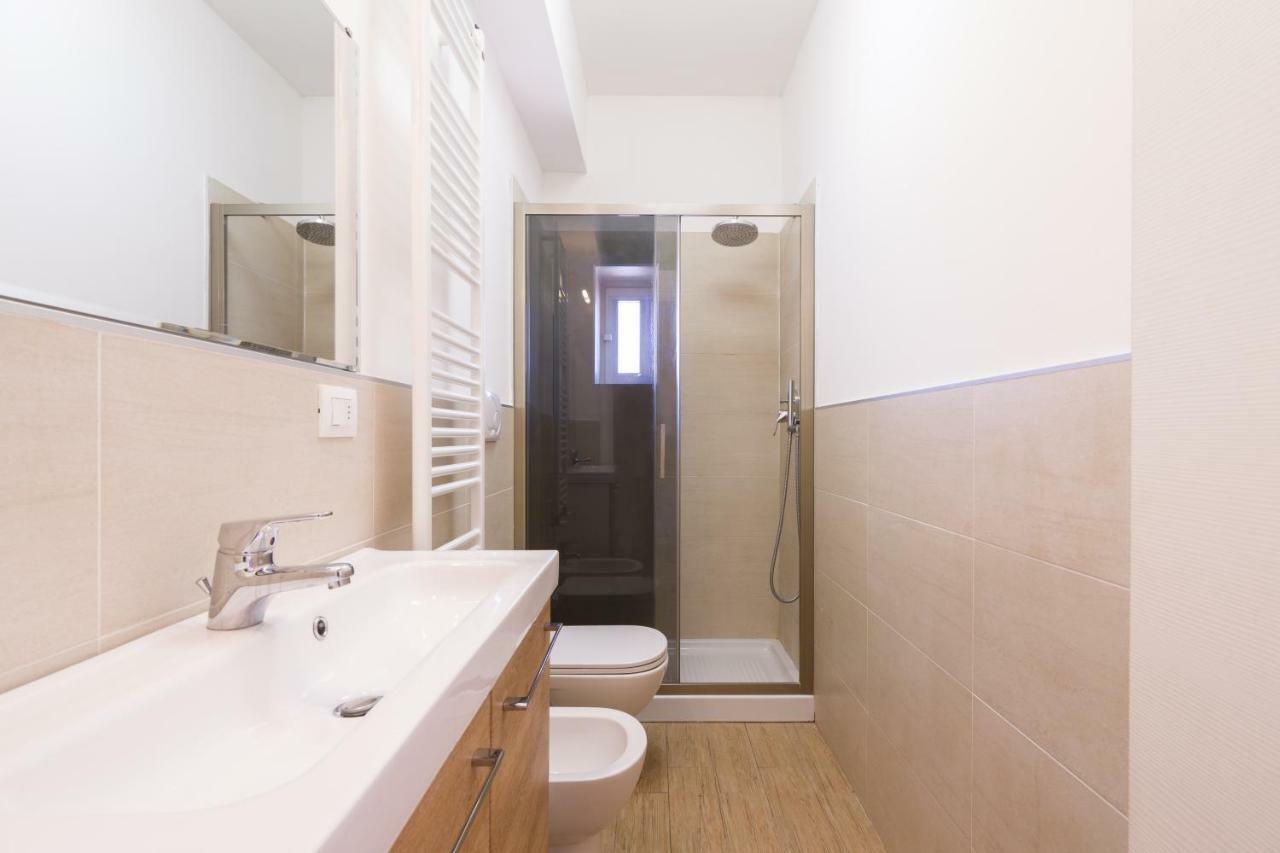 Primopiano - Melzo A Apartment Milan Bagian luar foto