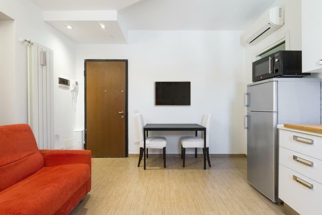Primopiano - Melzo A Apartment Milan Bagian luar foto