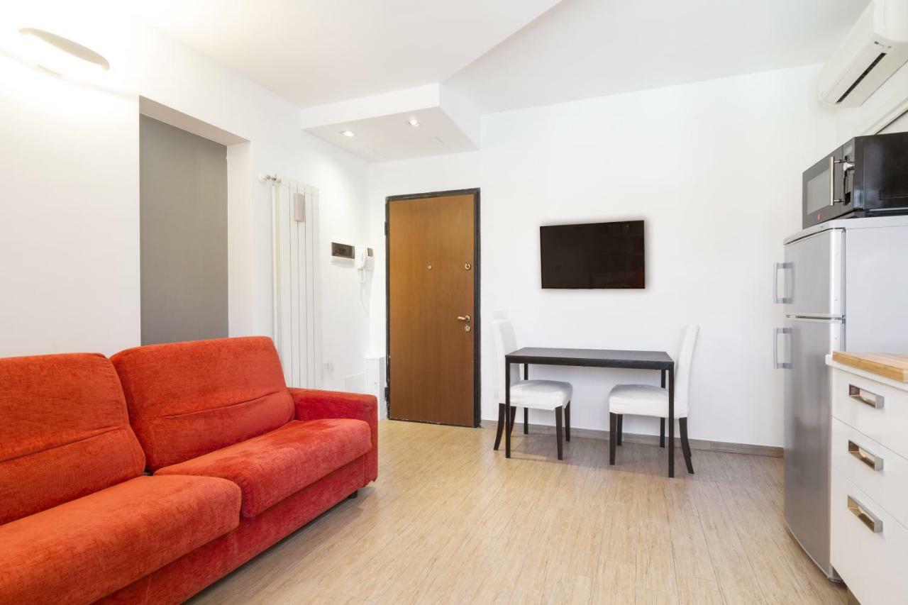 Primopiano - Melzo A Apartment Milan Bagian luar foto